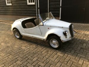 front left right Gamine